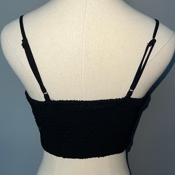 Black Floral Crop Top - Picture 2 of 3